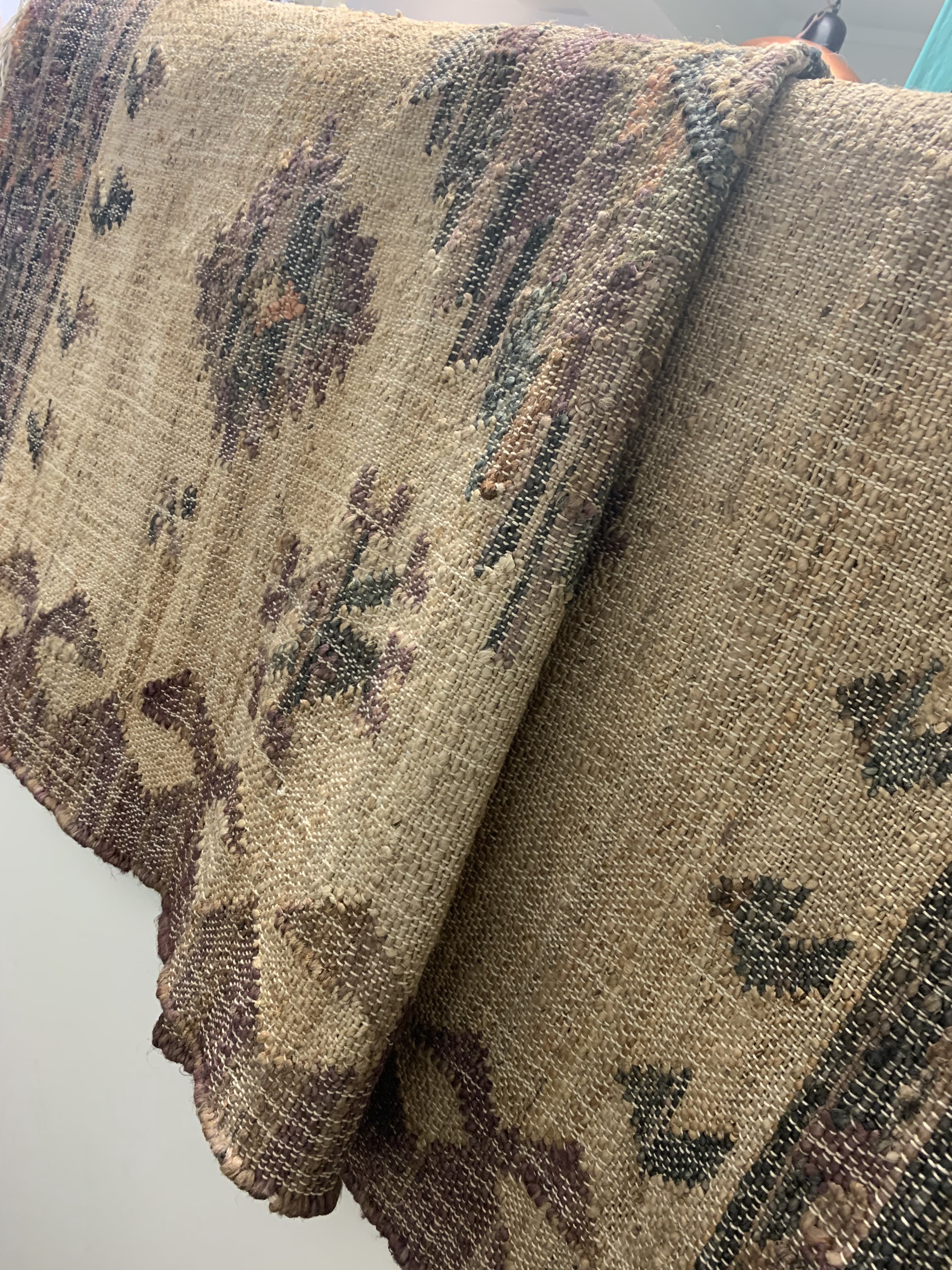 Traditional Jute Rug 120x179 | M.C.F Interiors