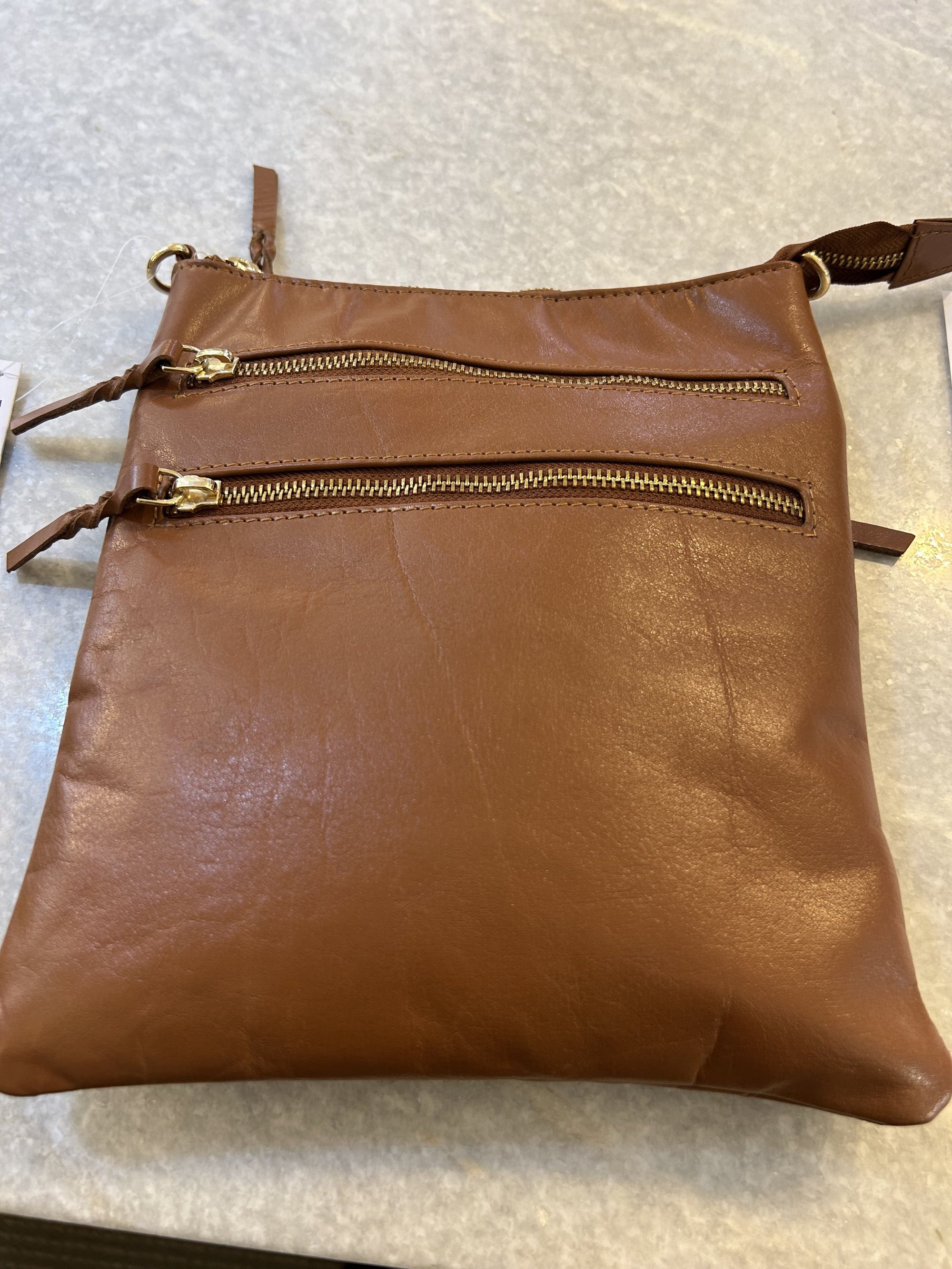 Leather Front Zip Topaz -Tan