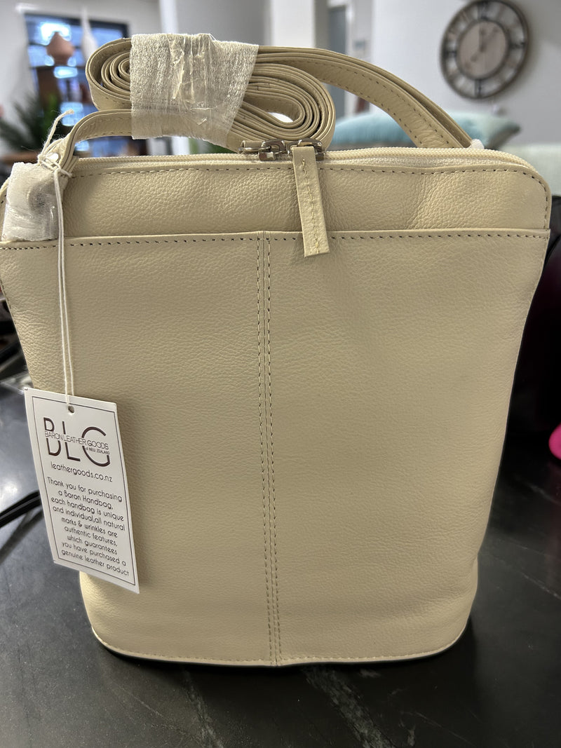 Paris Bucket Bag Porcin