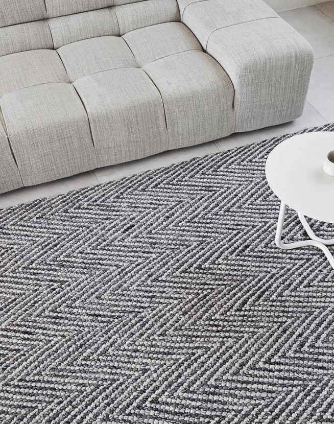 Zambesi rug feather