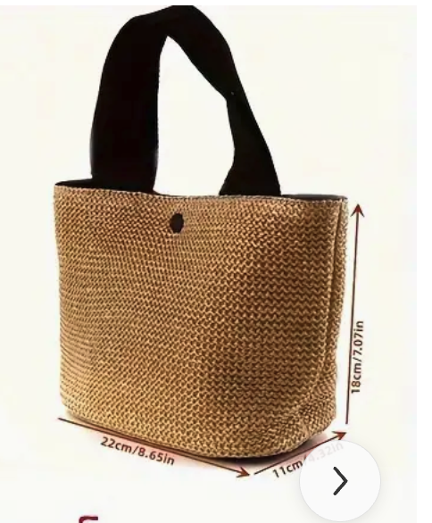 Small straw tote