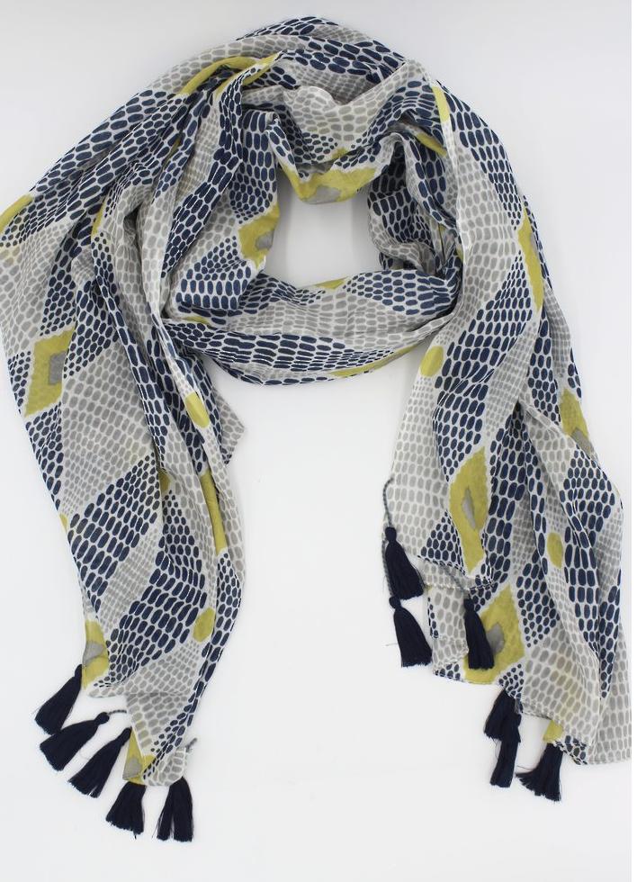 Diamond Drift Scarf