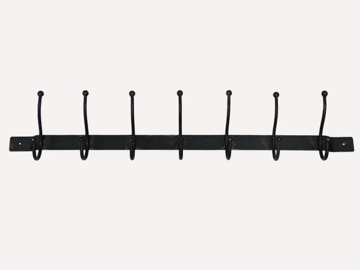 Old Metal 7 Hook Bar