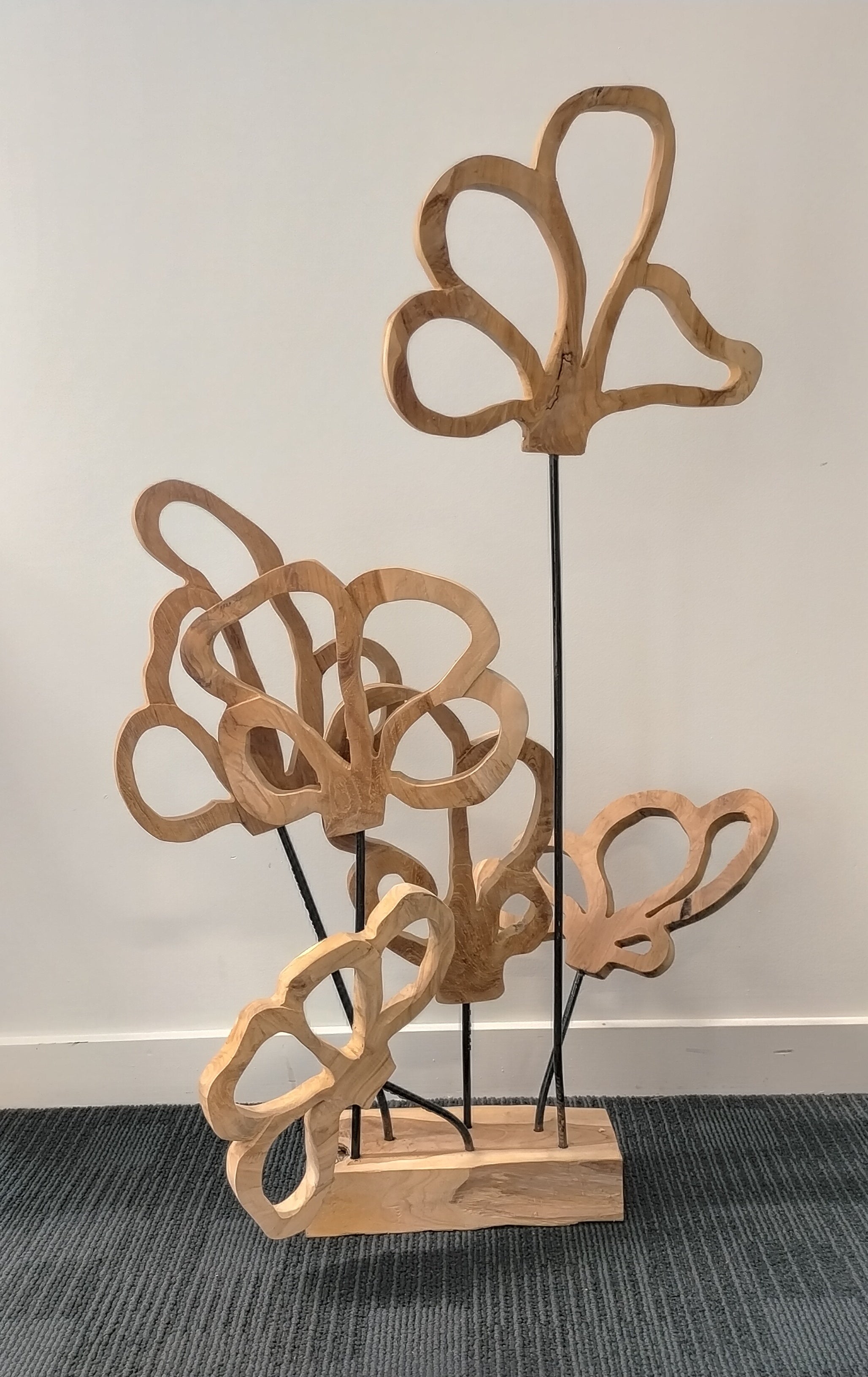 Teak Root Stand Art 3