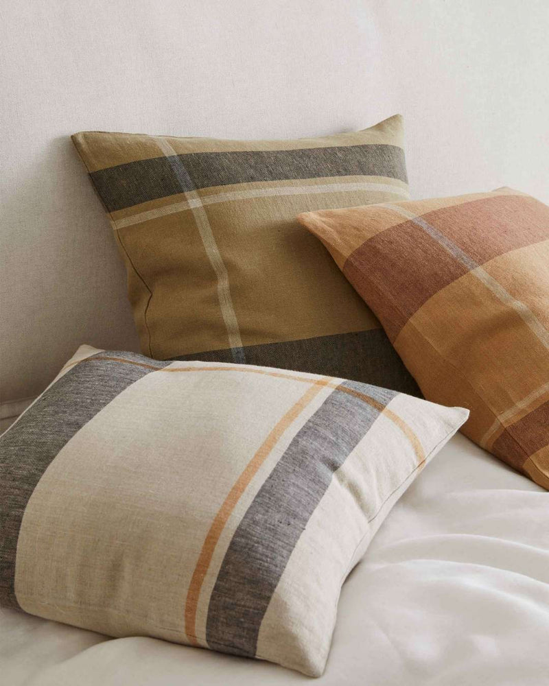 Dante Cushion - Linen - 50