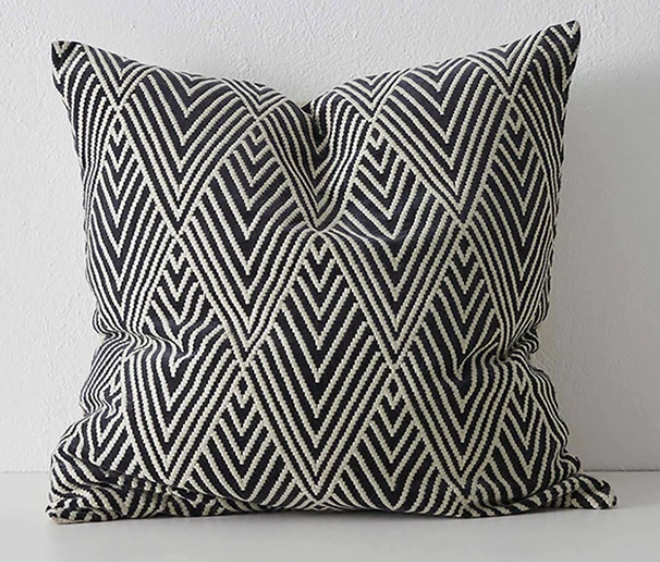 Tropez Onyx  cushion 50/50