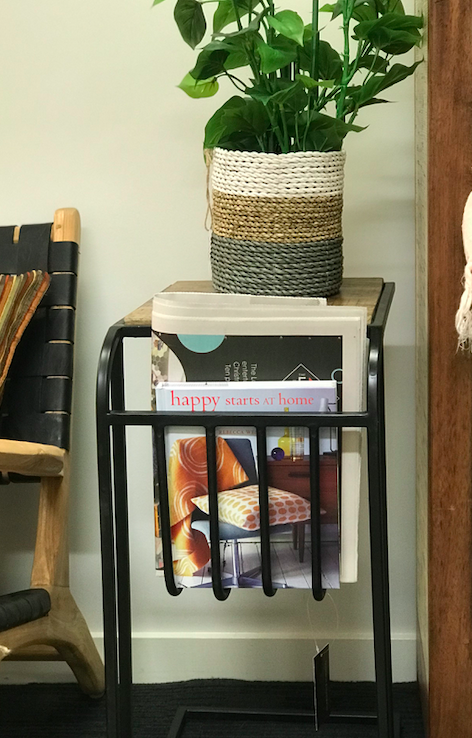Side table with Magazine holder
