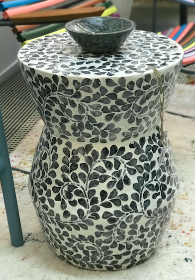 Capiz shell side table Black&White