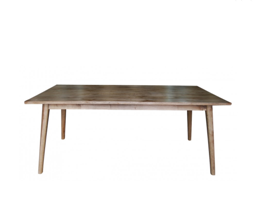 VAASA OAK DINING TABLE 2200