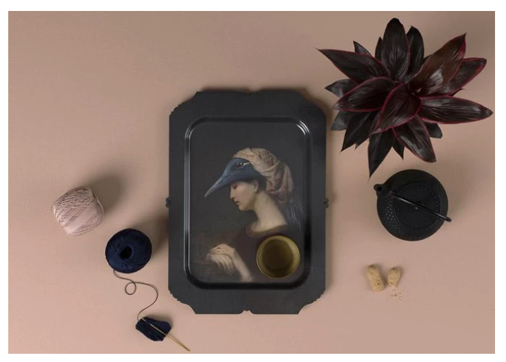 ALMA TRAY